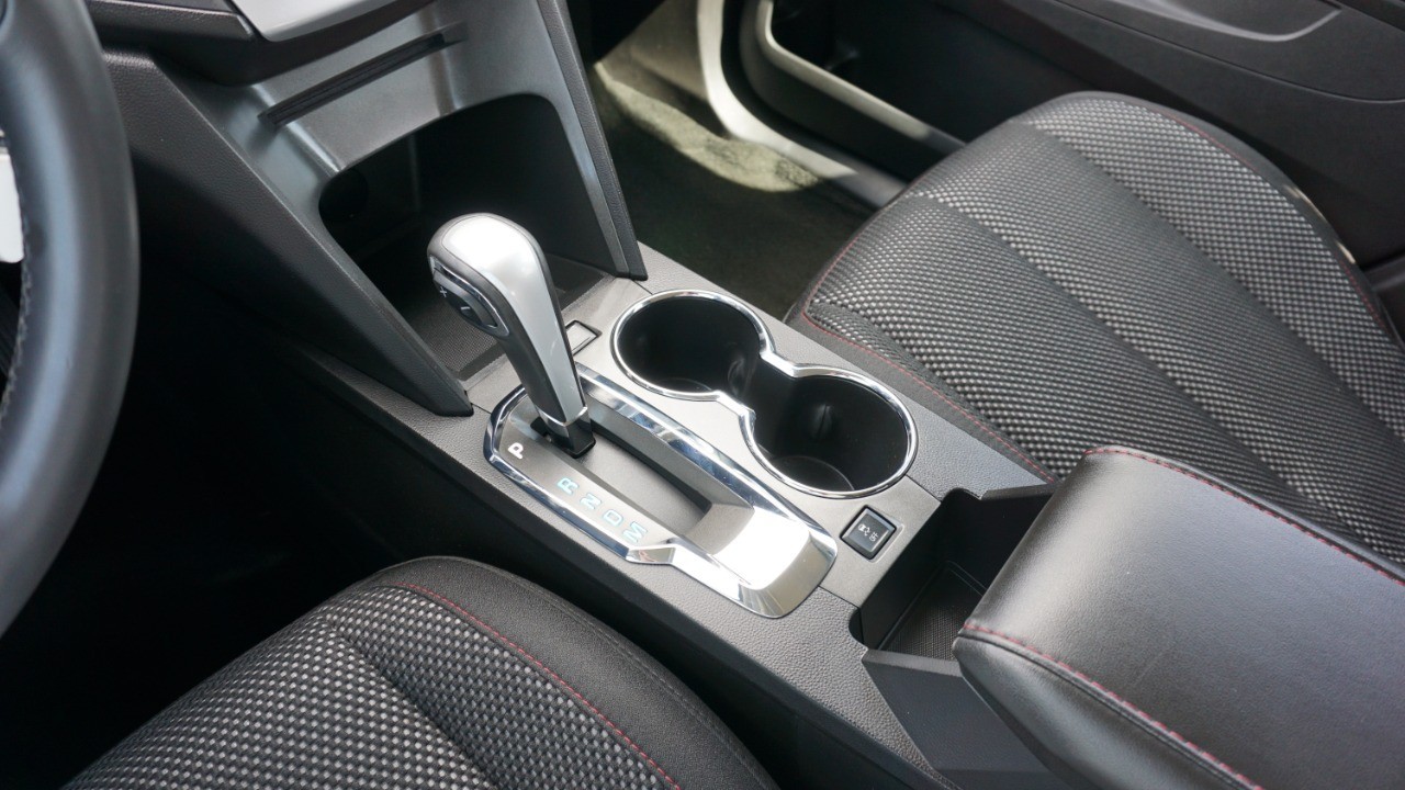 2015 Chevrolet Equinox LT photo 18