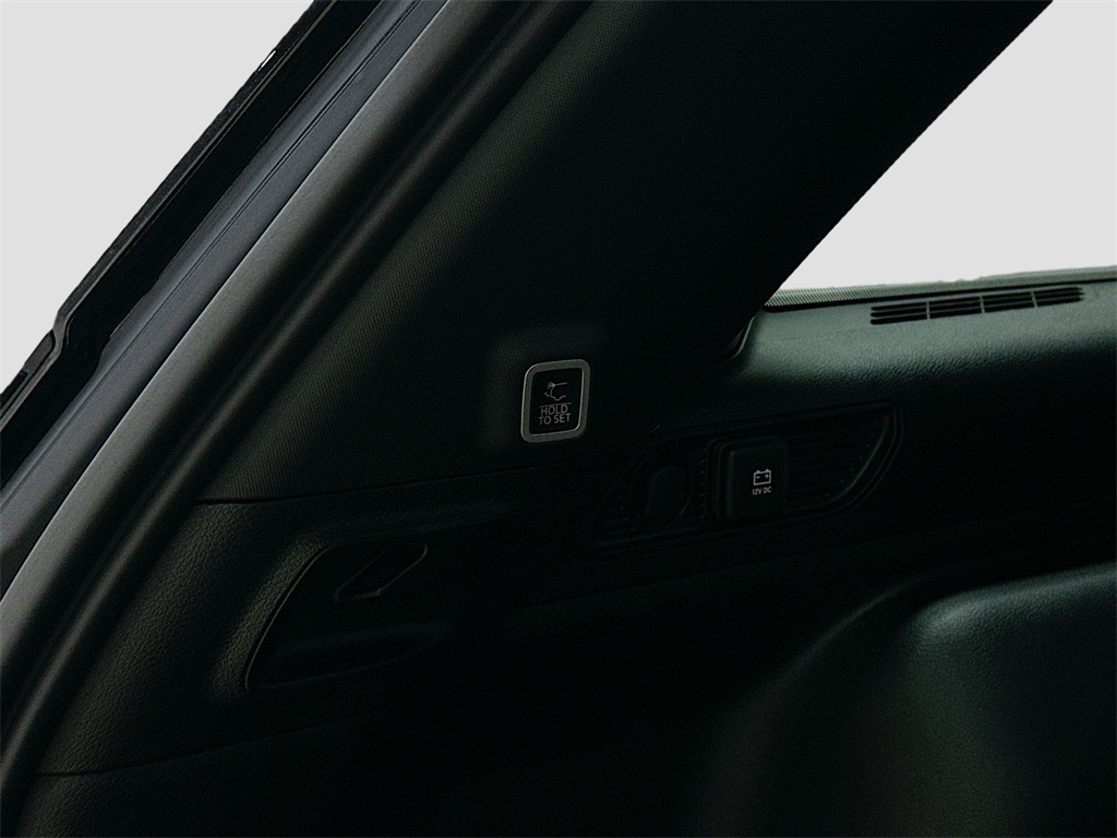 2025 Jeep Grand Cherokee Altitude X photo 14