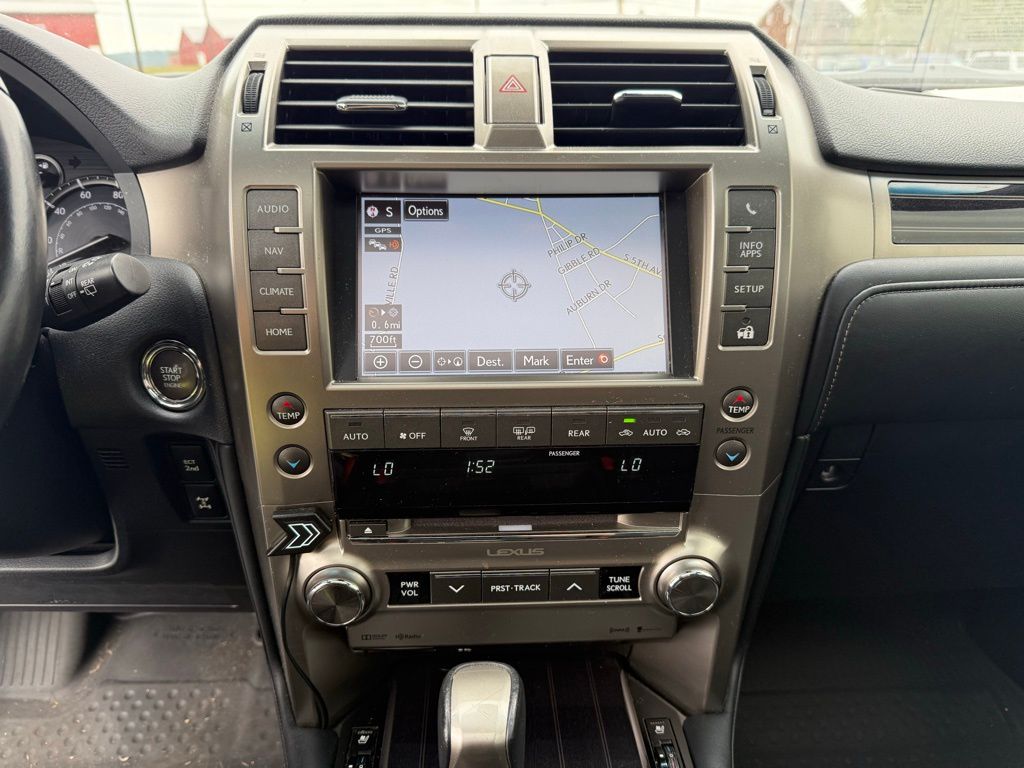 2021 Lexus GX 460 photo 8