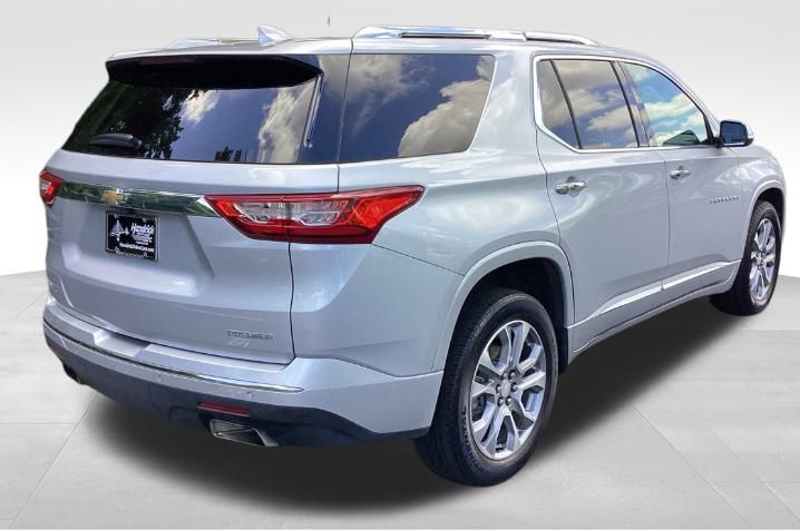 2021 Chevrolet Traverse Premier photo 10
