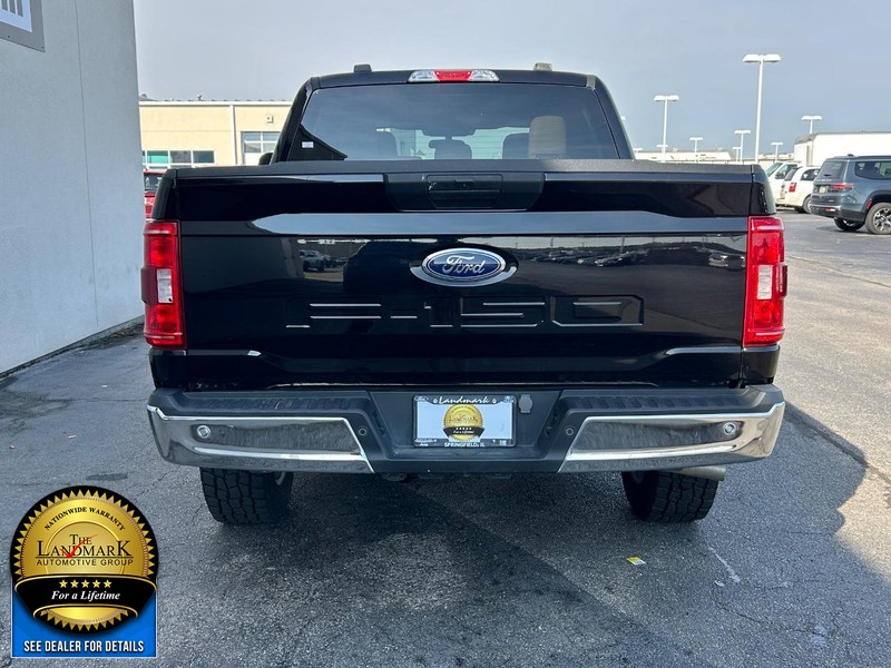 2023 Ford F-150 XLT photo 7