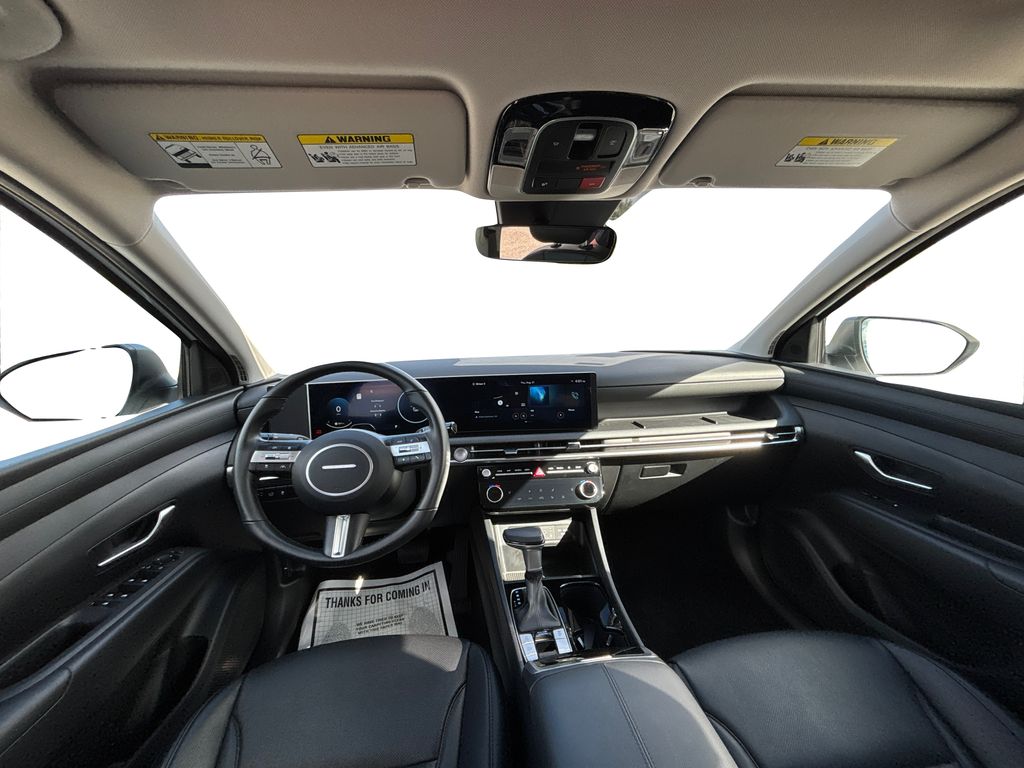 2025 Hyundai Tucson SEL Convenience photo 14