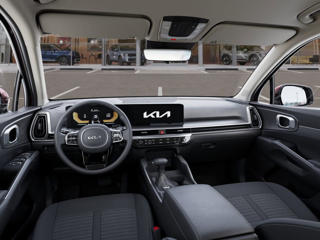 2025 Kia Sorento LX photo 13