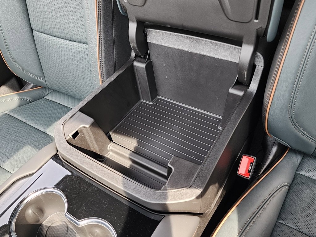2026 Gmc Yukon XL AT4 photo 35