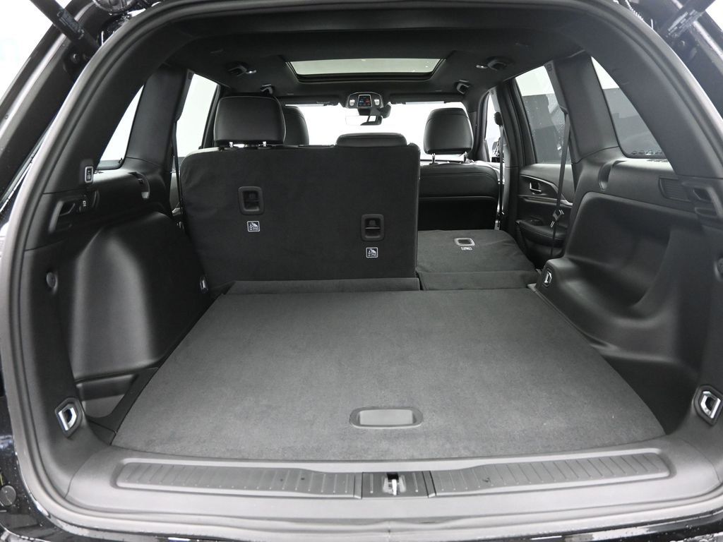 2025 Jeep Grand Cherokee Limited photo 7