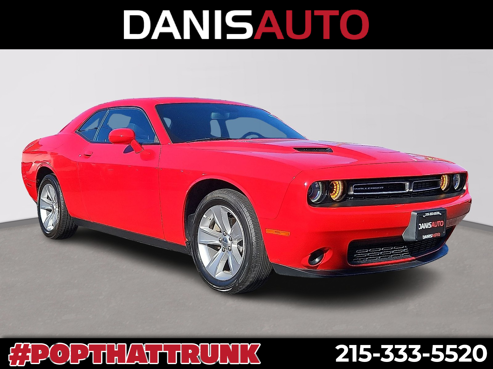 2023 Dodge Challenger SXT's photo