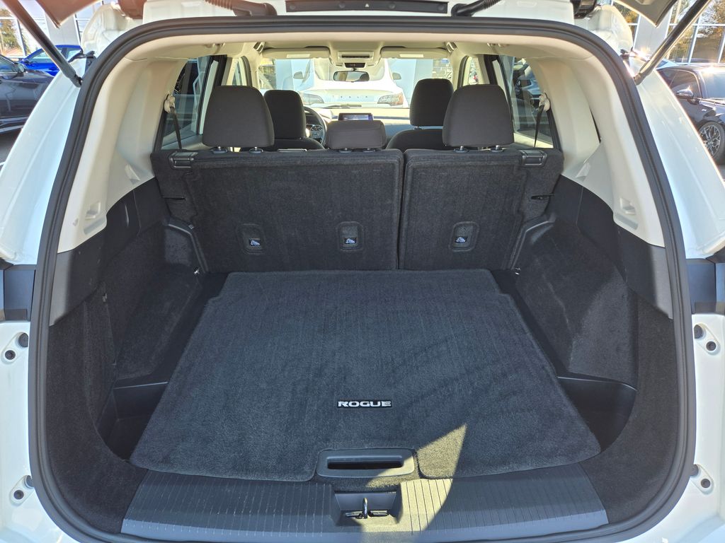 2024 Nissan Rogue S photo 24