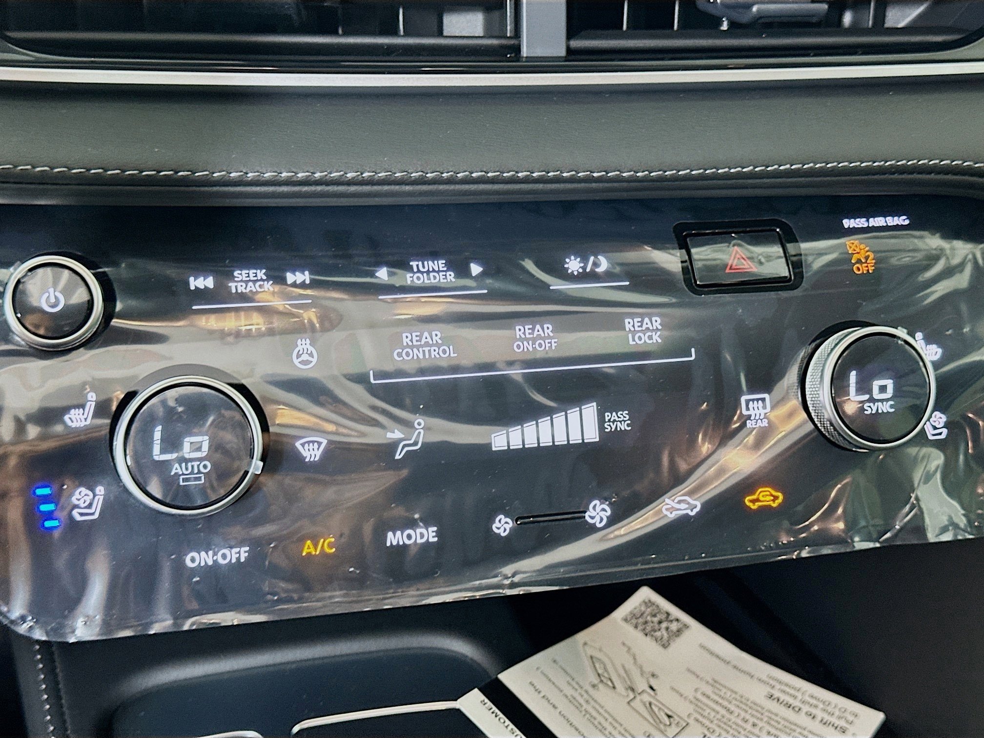 2026 Infiniti QX60 Luxe photo 8
