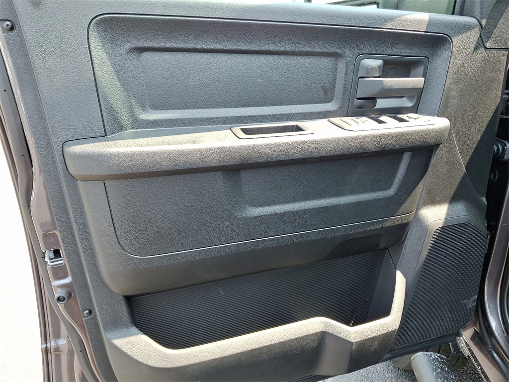 2025 Ram 3500 Tradesman photo 11
