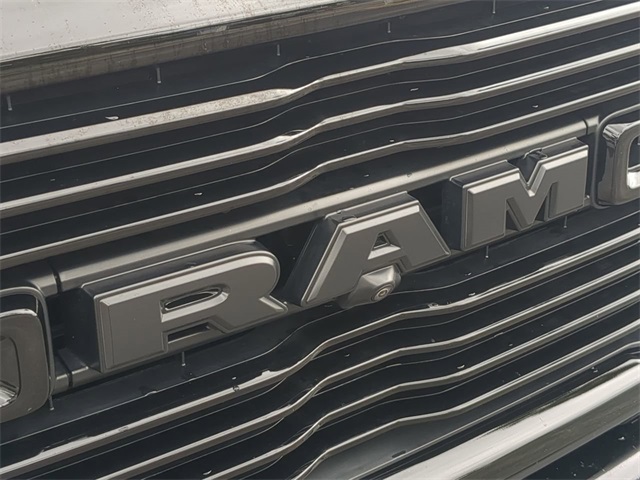 2024 Ram 3500 Laramie photo 12