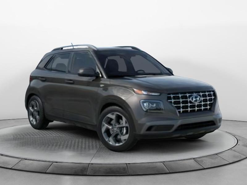 2025 Hyundai Venue SEL photo 2