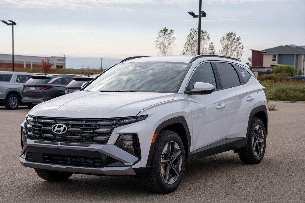 2026 Hyundai Tucson SEL photo 3