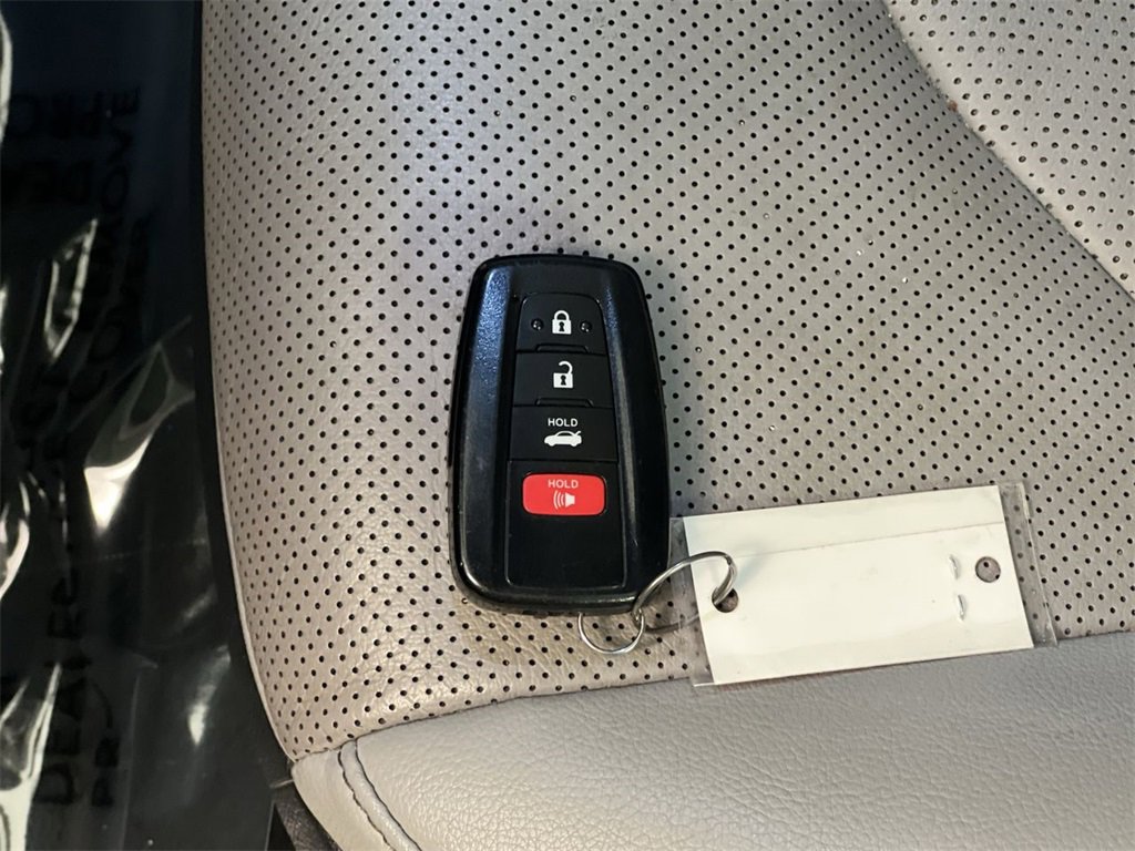 2022 Toyota Camry XSE photo 20