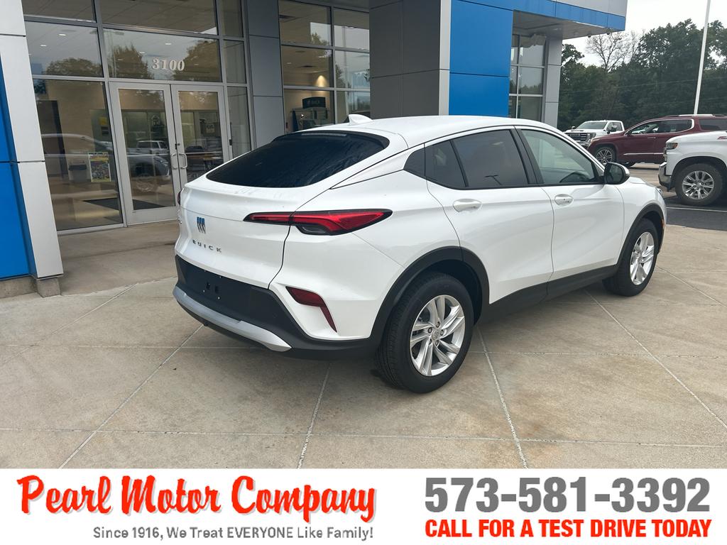 2026 Buick Envista Preferred photo 2