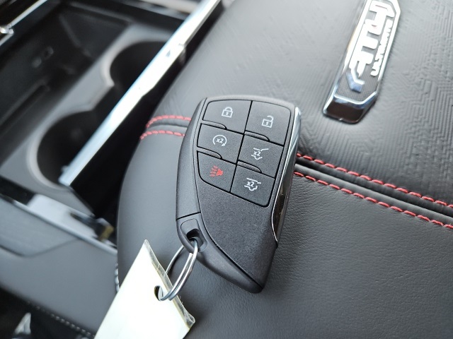 2025 Gmc Yukon AT4 Ultimate photo 45