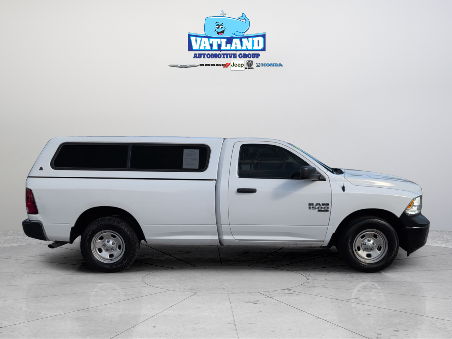 2019 Ram 1500 Classic Tradesman photo 3