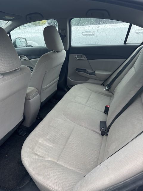 2013 Honda Civic LX photo 4