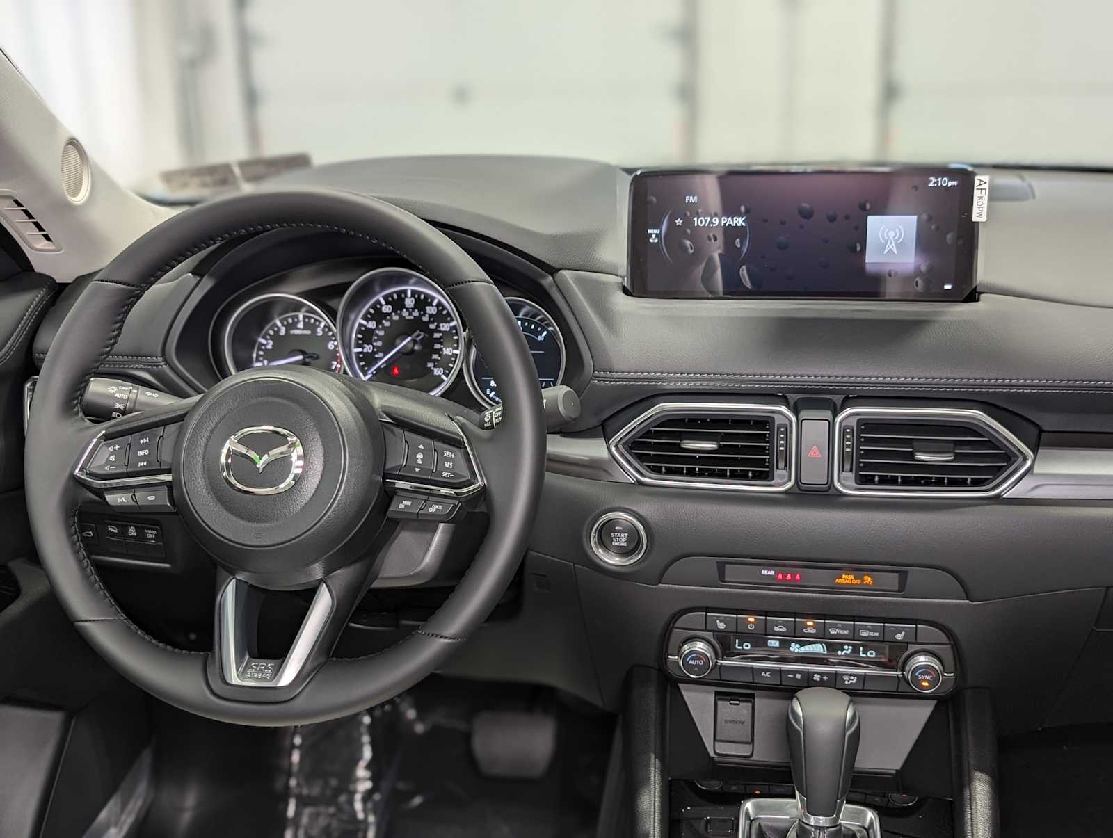 2025 Mazda CX-5 2.5 S Preferred photo 5