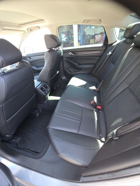 Certified 2021 Honda Accord Touring with VIN 1HGCV2F94MA022097 for sale in Kansas City