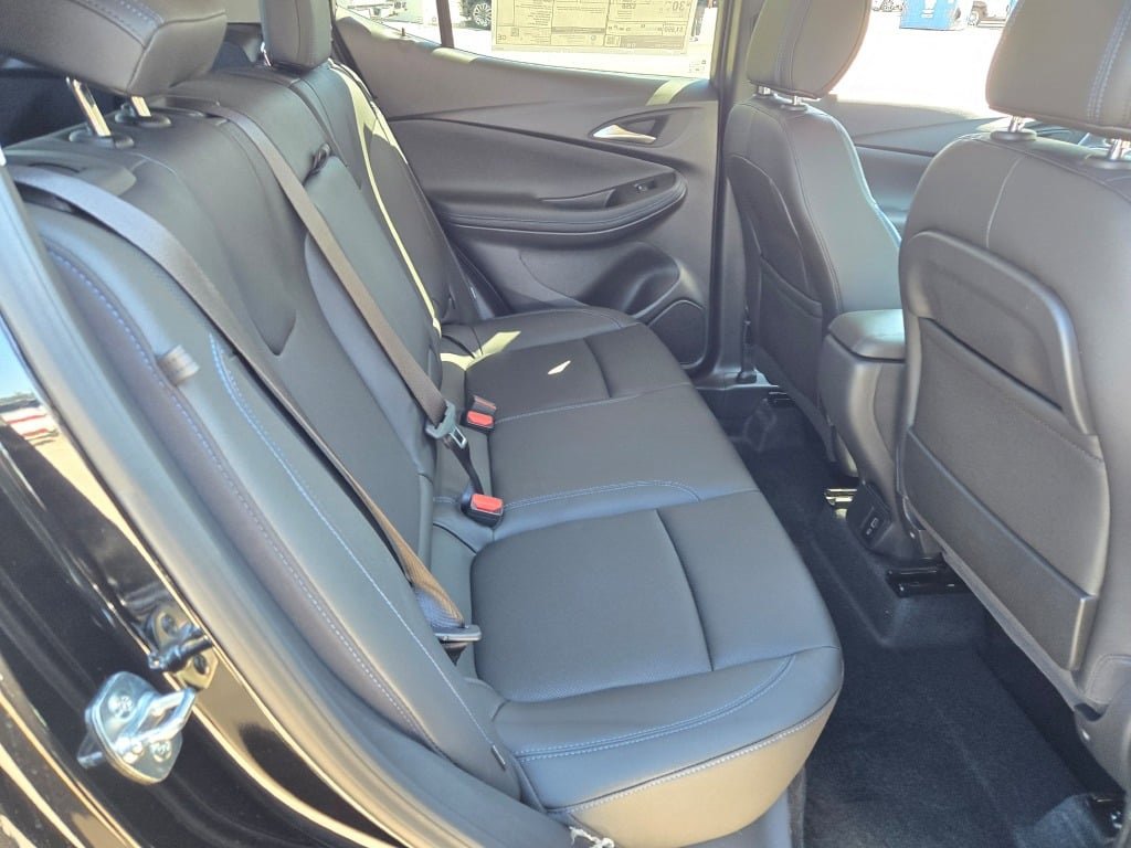 2026 Buick Encore GX Sport Touring photo 7