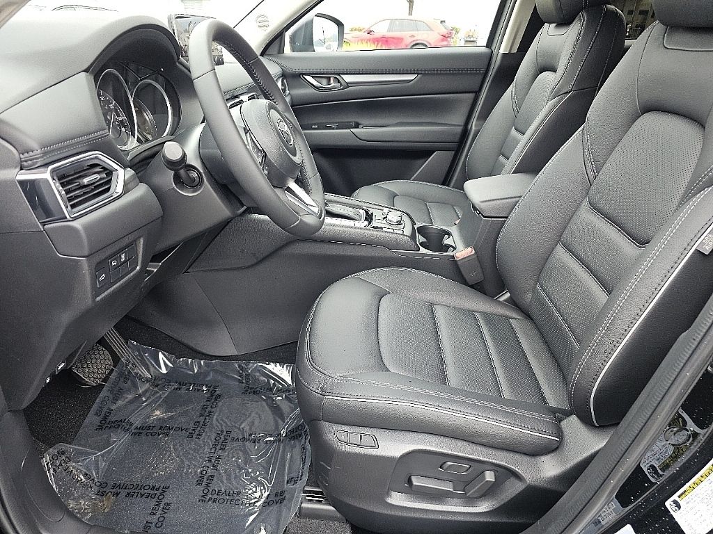 2025 Mazda CX-5 2.5 S Preferred photo 22