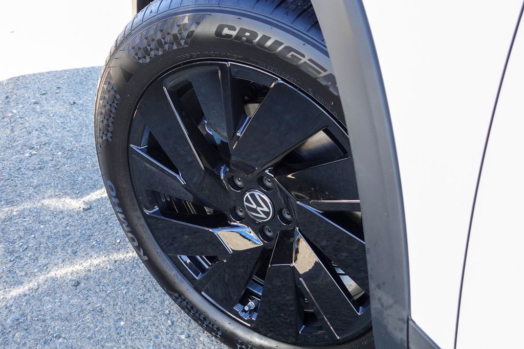 2026 Volkswagen Atlas SE Technology photo 10