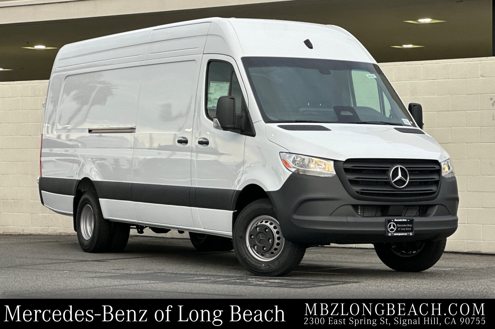 2026 Mercedes-Benz Sprinter Cargo Van Base's photo