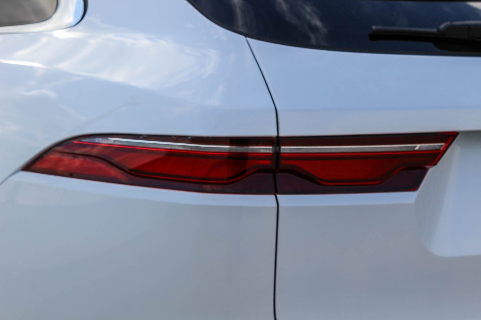 2024 Jaguar F-PACE P250 R-Dynamic S photo 6