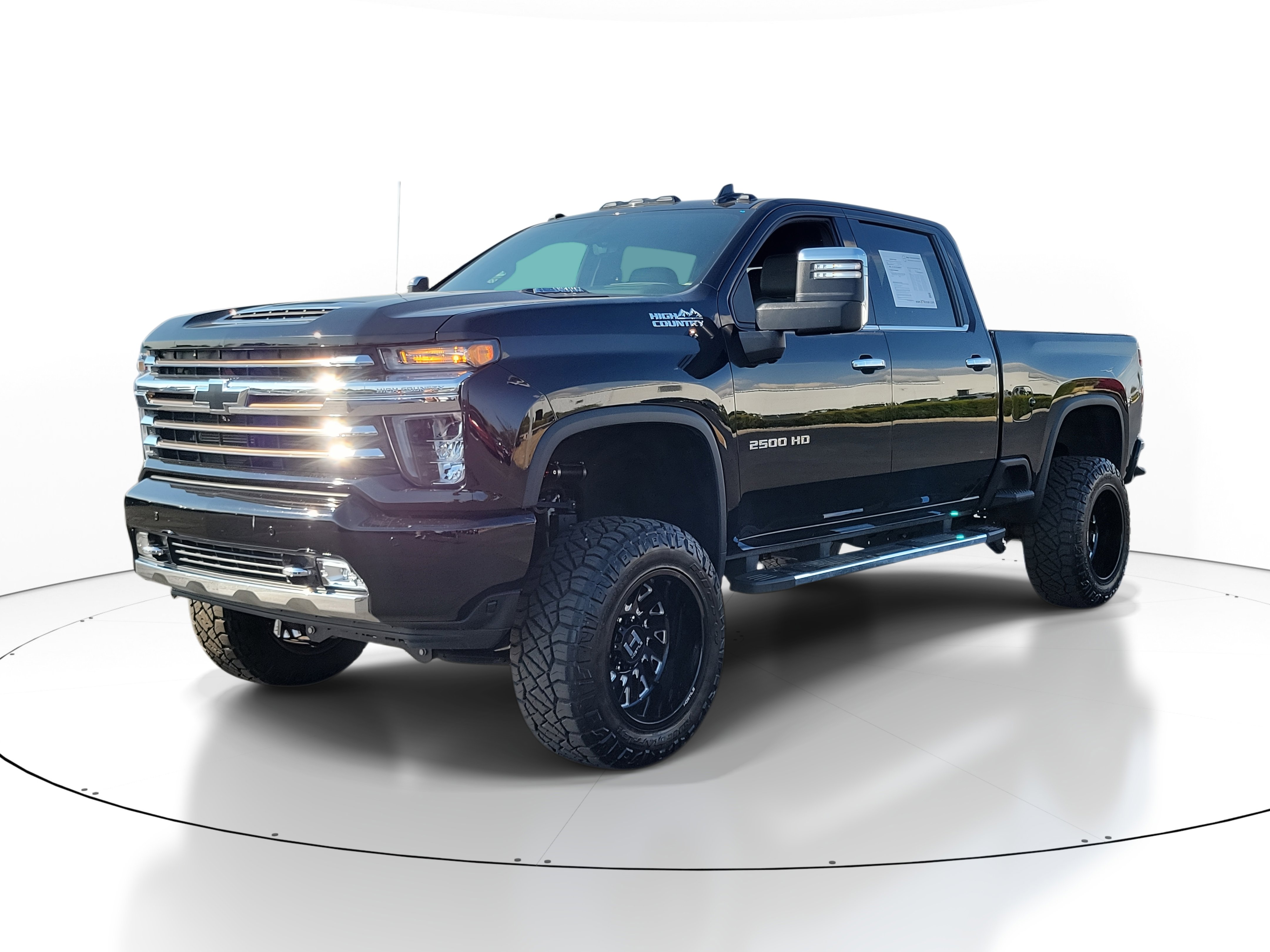 2023 Chevrolet Silverado High Country photo 2