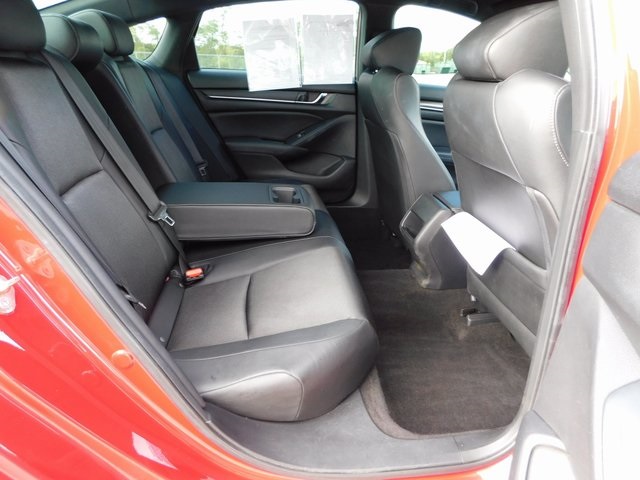 2019 Honda Accord Sport photo 20