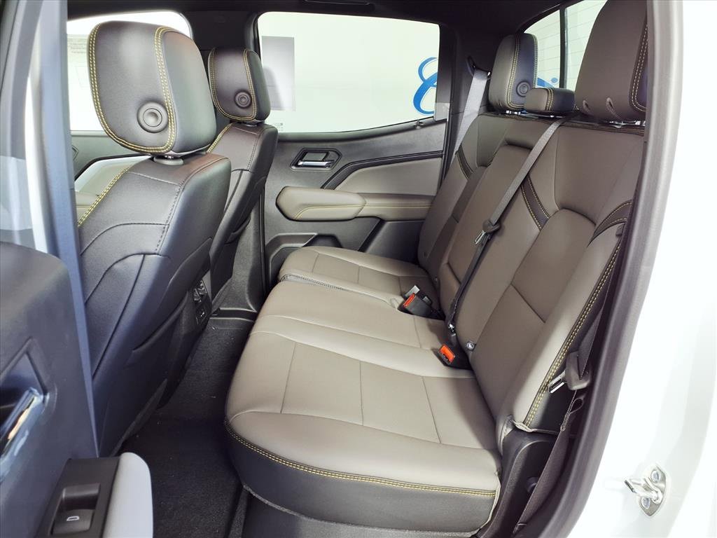 2026 Chevrolet Colorado ZR2 photo 17