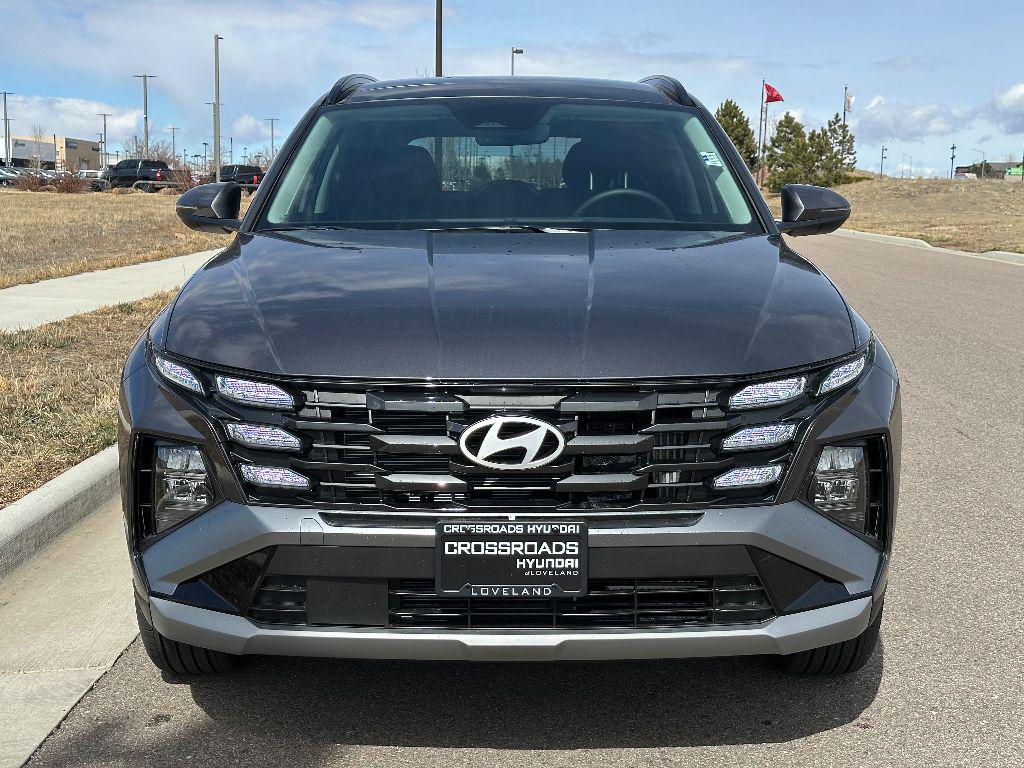 2025 Hyundai Tucson Hybrid Limited photo 2
