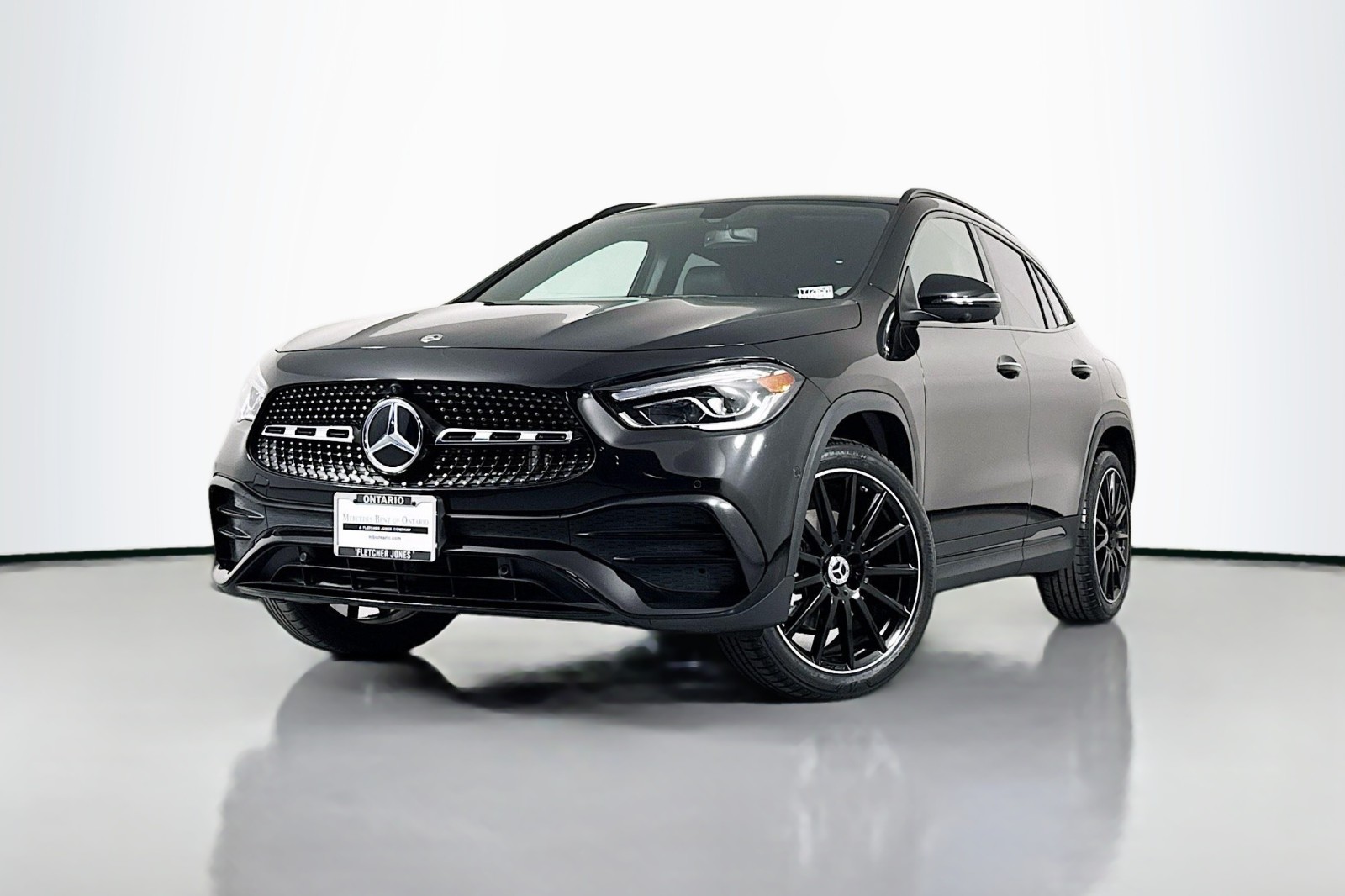 2023 Mercedes-Benz GLA Base's photo