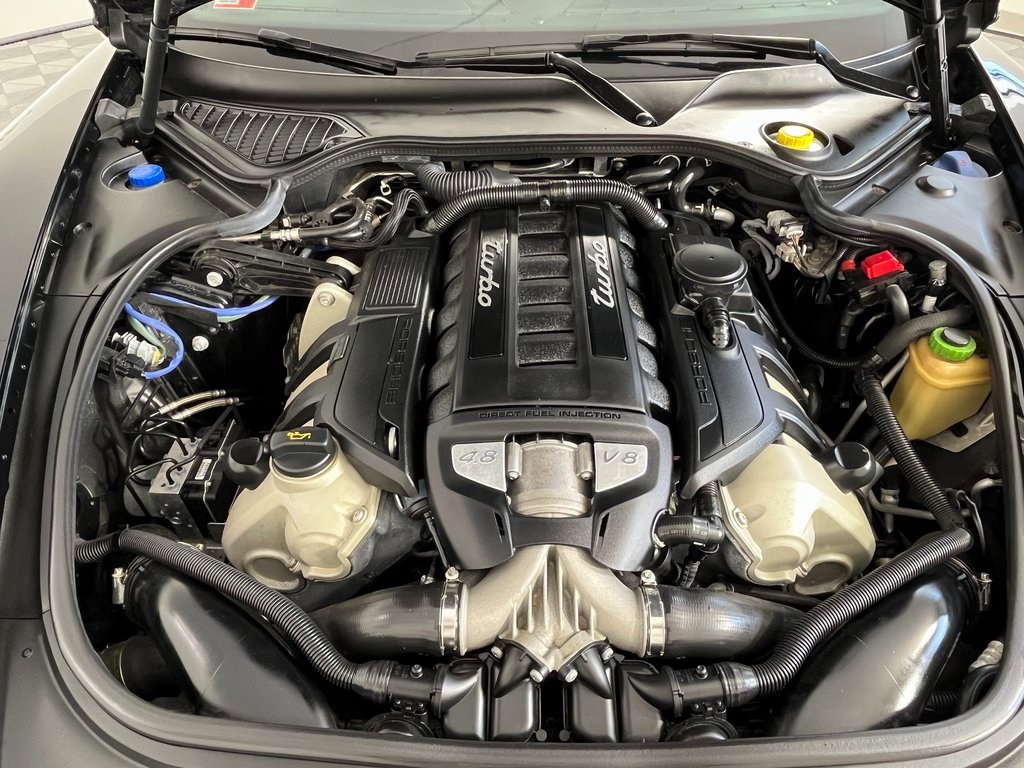 2015 Porsche Panamera Base S photo 13
