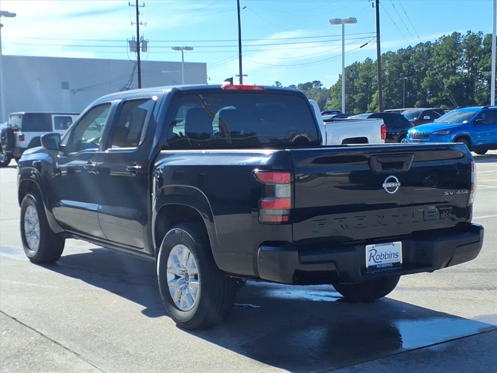 2023 Nissan Frontier SV Black at Robbins Nissan
