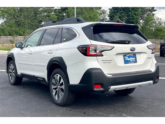 2025 Subaru Outback Limited photo 15
