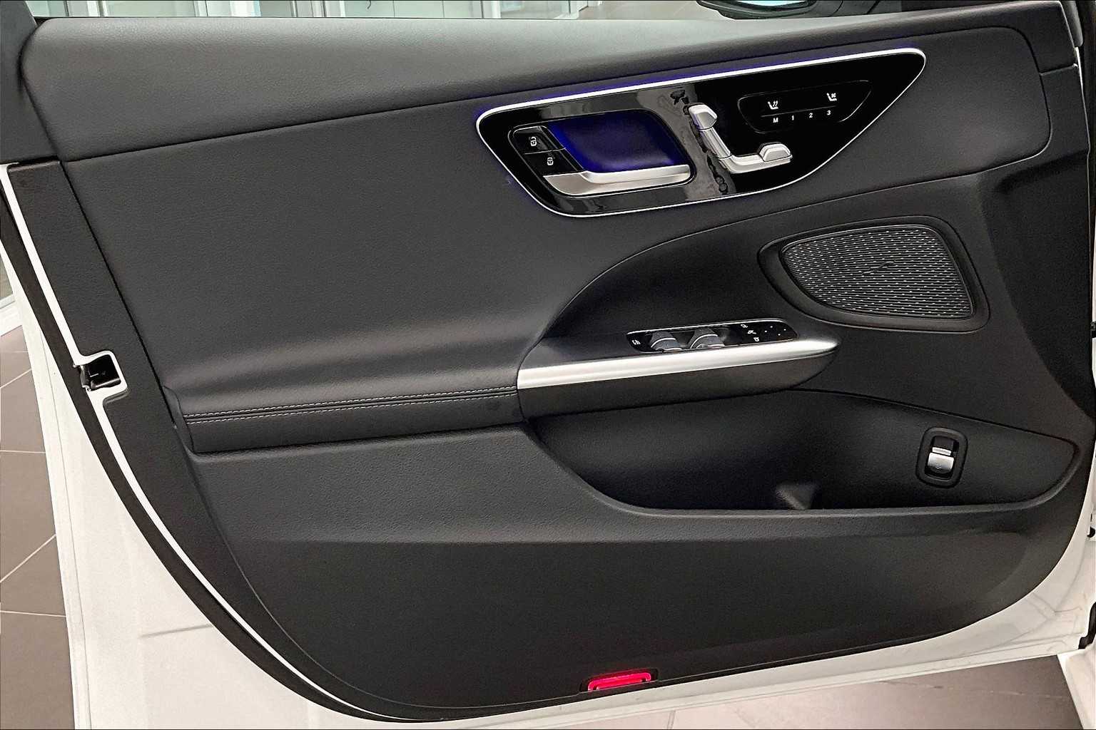 2025 Mercedes Benz C 300 Sedan photo 20