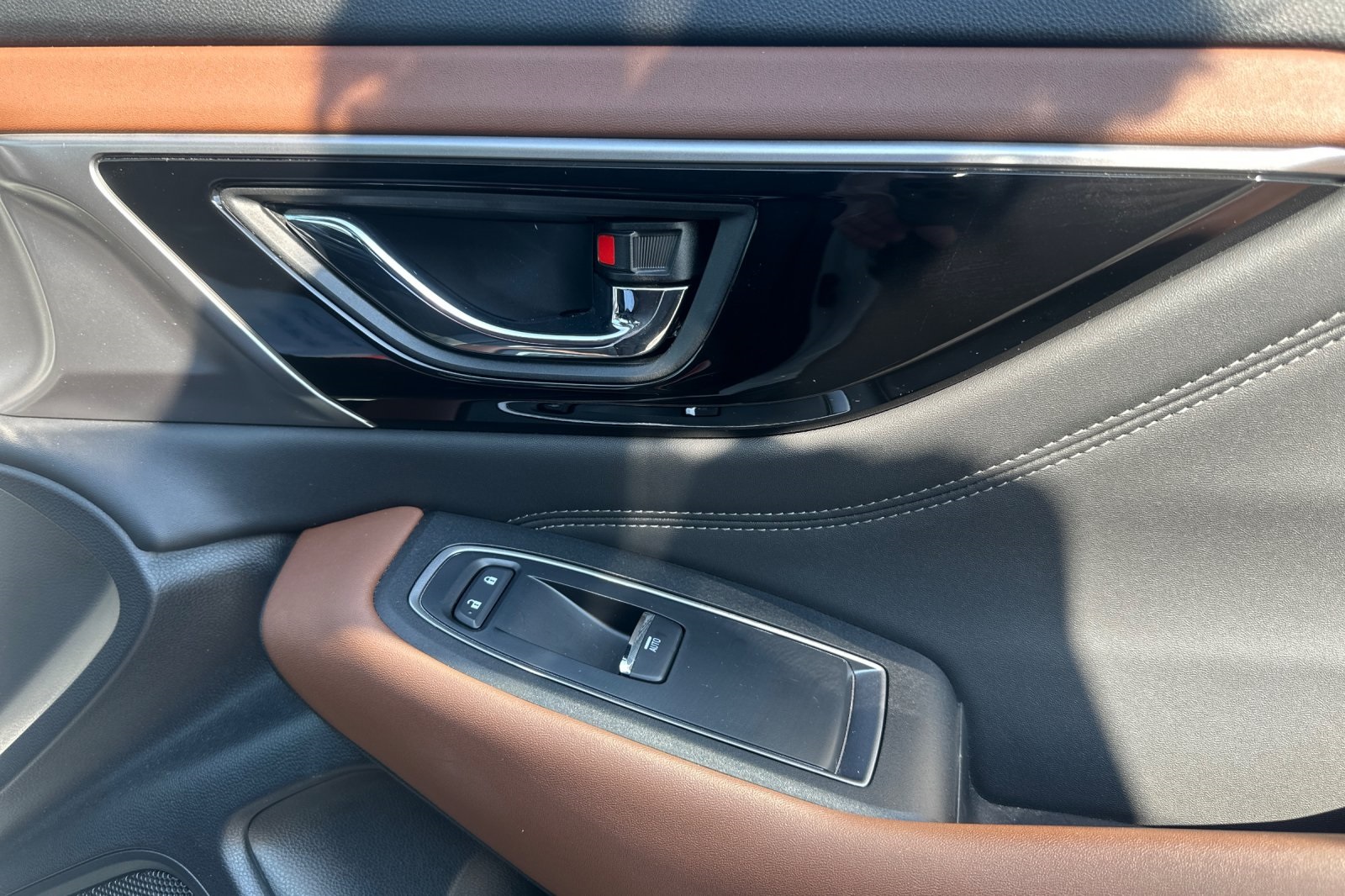 2022 Subaru Outback Touring photo 22