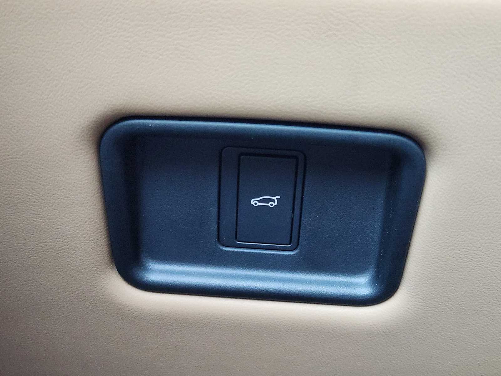 2024 Land Rover Range Rover SE photo 20