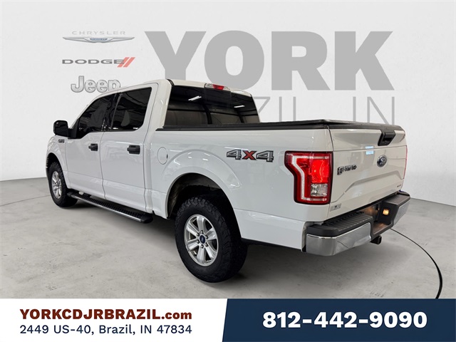 2015 Ford F-150 XLT photo 2