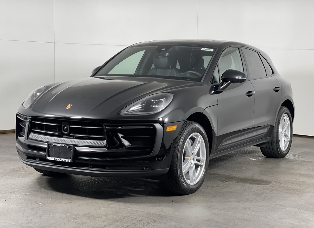 2025 Porsche Macan