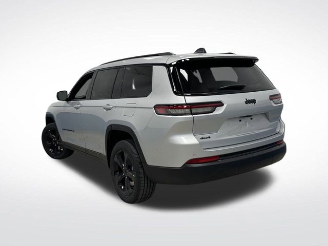2025 Jeep Grand Cherokee Altitude X photo 3