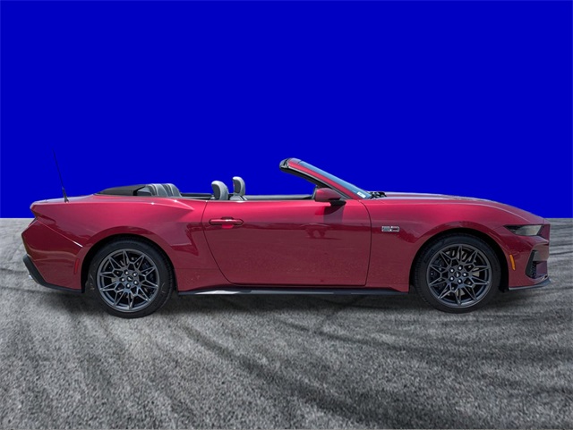 2025 Ford Mustang GT Premium Convertible photo 3