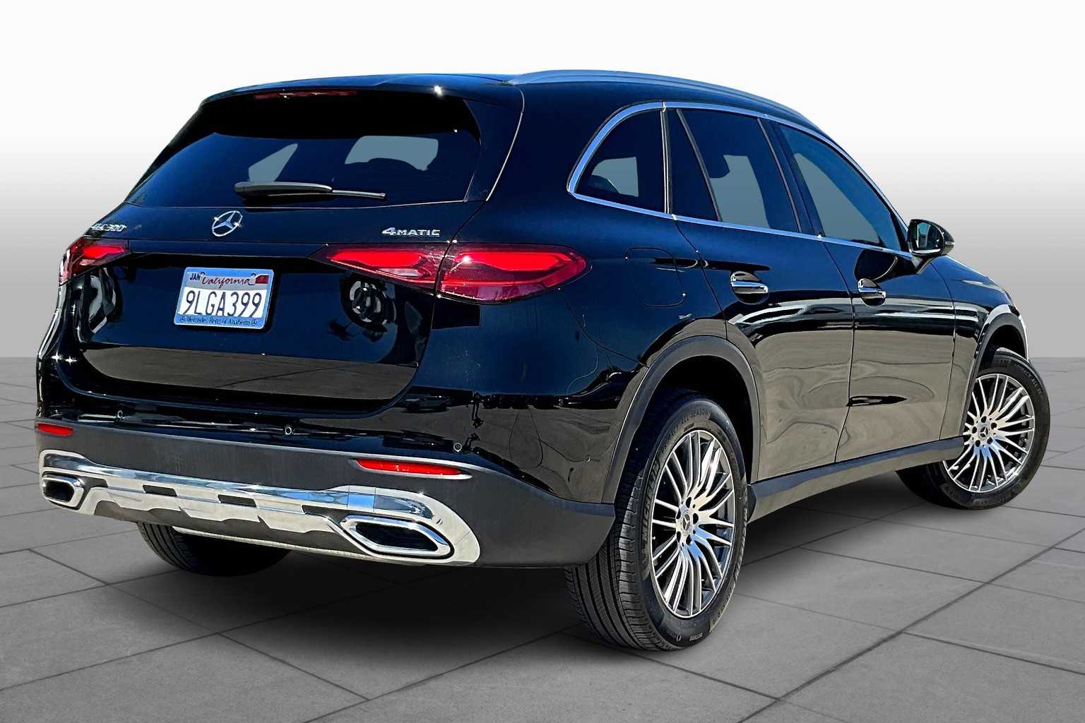 2024 Mercedes Benz GLC 300 4MATIC photo 12