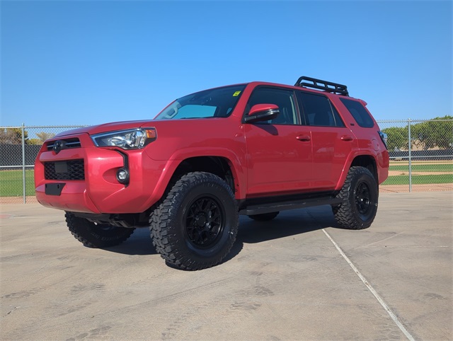 2024 Toyota 4Runner SR5 Premium photo 3