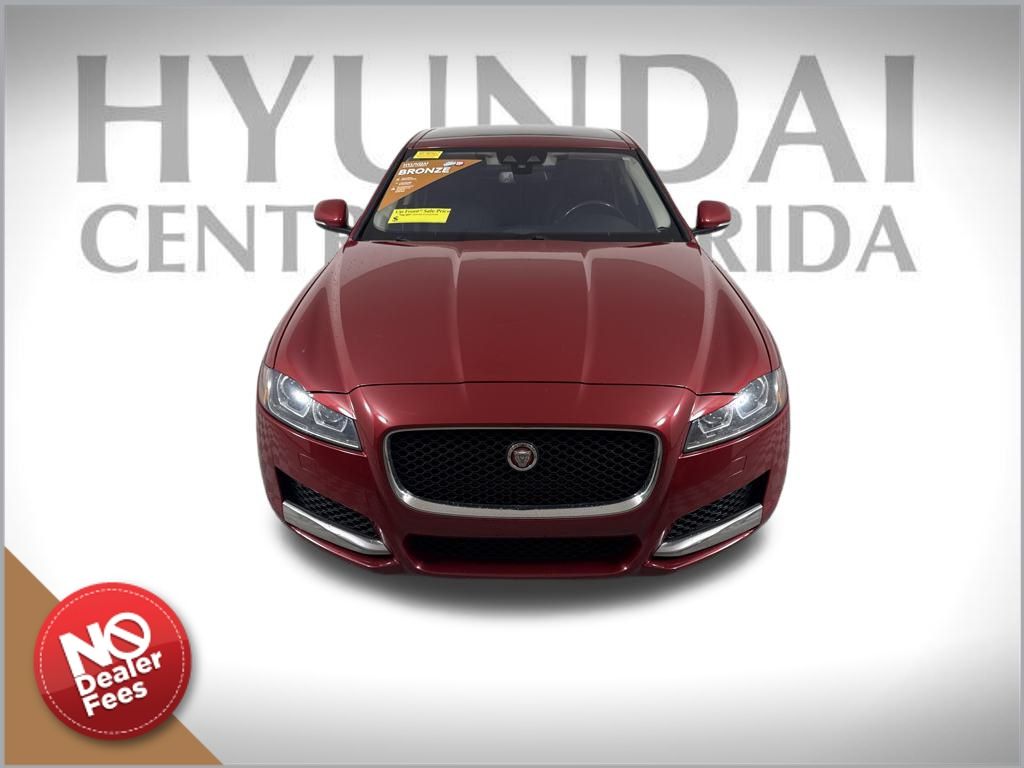 2017 Jaguar XF 35t Premium AWD photo 8
