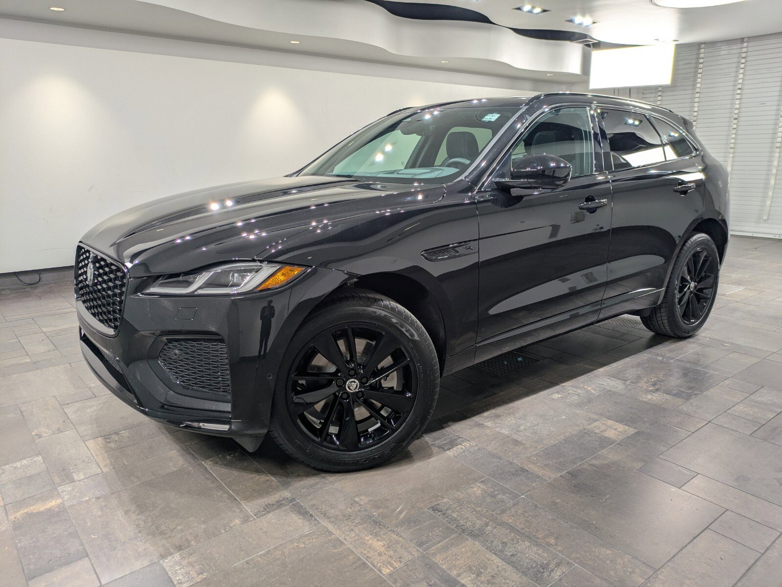 2026 Jaguar F-Pace R-Dynamic S