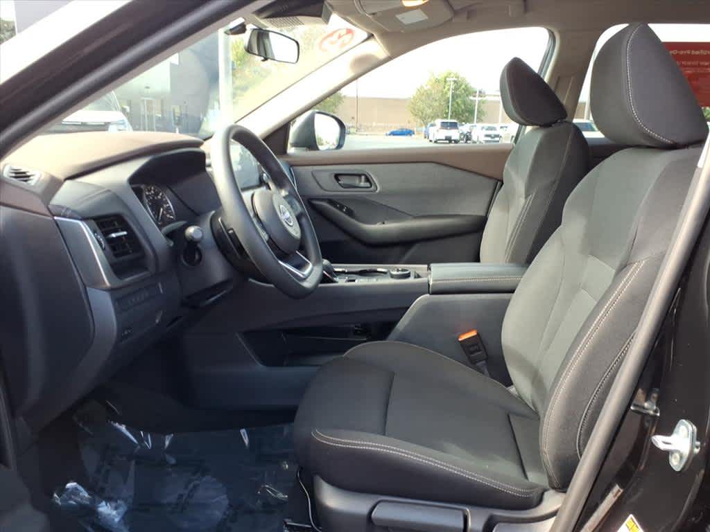2023 Nissan Rogue S photo 11