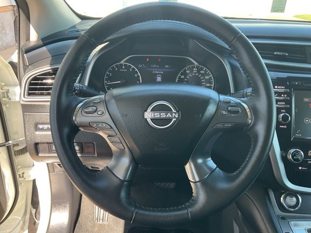 2023 Nissan Murano SV photo 8