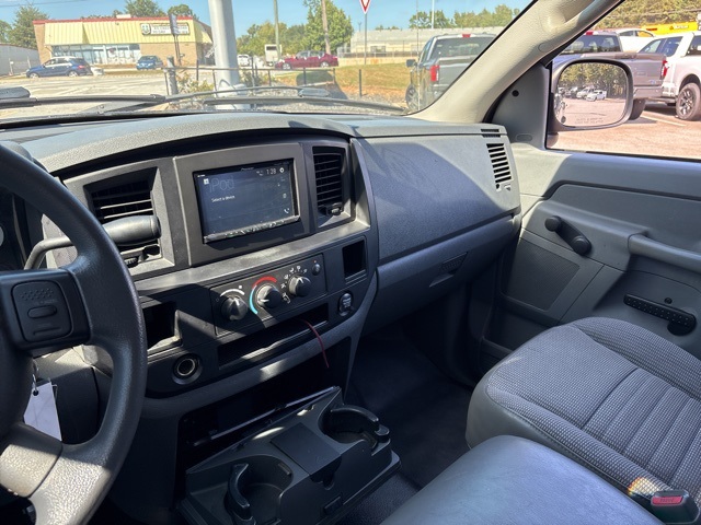 2008 Dodge Ram ST photo 17